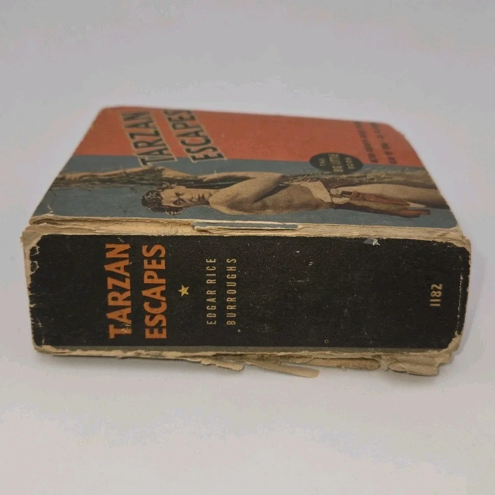 Tarzan‎ Escapes Johnny Weissmuller Movie Big Little Book BLB 1936 Movie Tie In